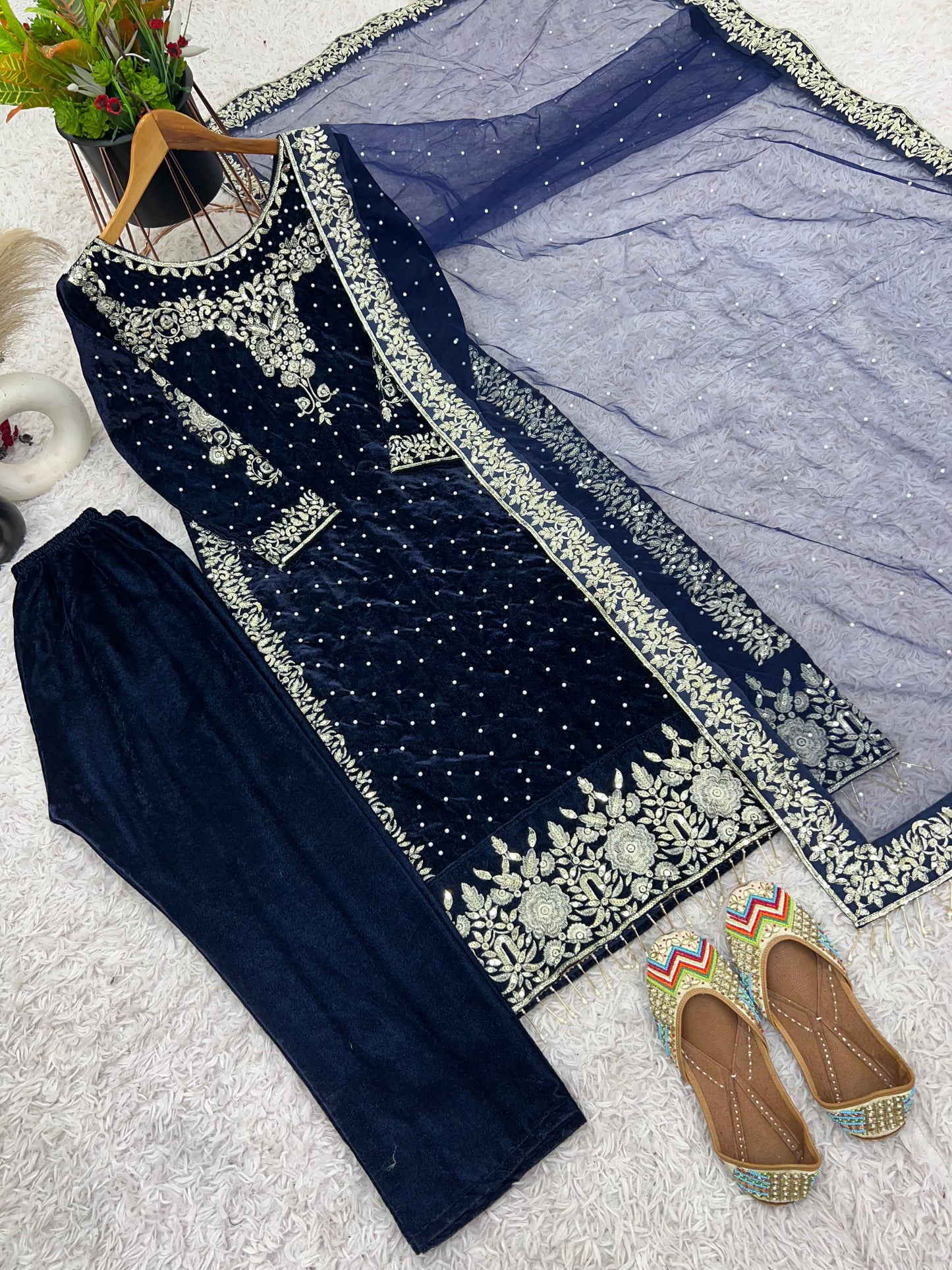 💥Launching New Party Wear Viscose Velvet Designer Look Top-Dupatta and Fully Stiched Bottom With Heavy Embroidery Siquance Work