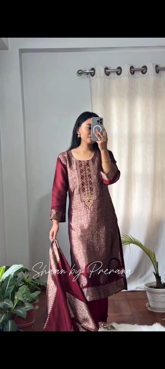 Beautiful Suit Sets in pure Banarasi Suit Set Top pent with duppta with jcard wiving