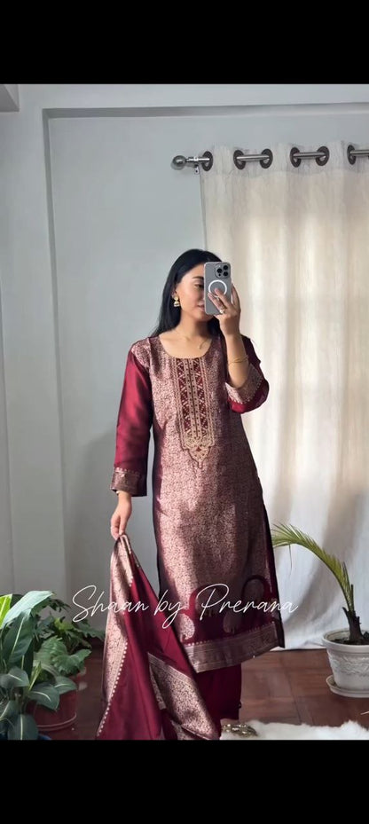 Beautiful Suit Sets in pure Banarasi Suit Set Top pent with duppta with jcard wiving