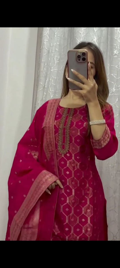 Beautiful Suit Sets in pure Banarasi Suit Set