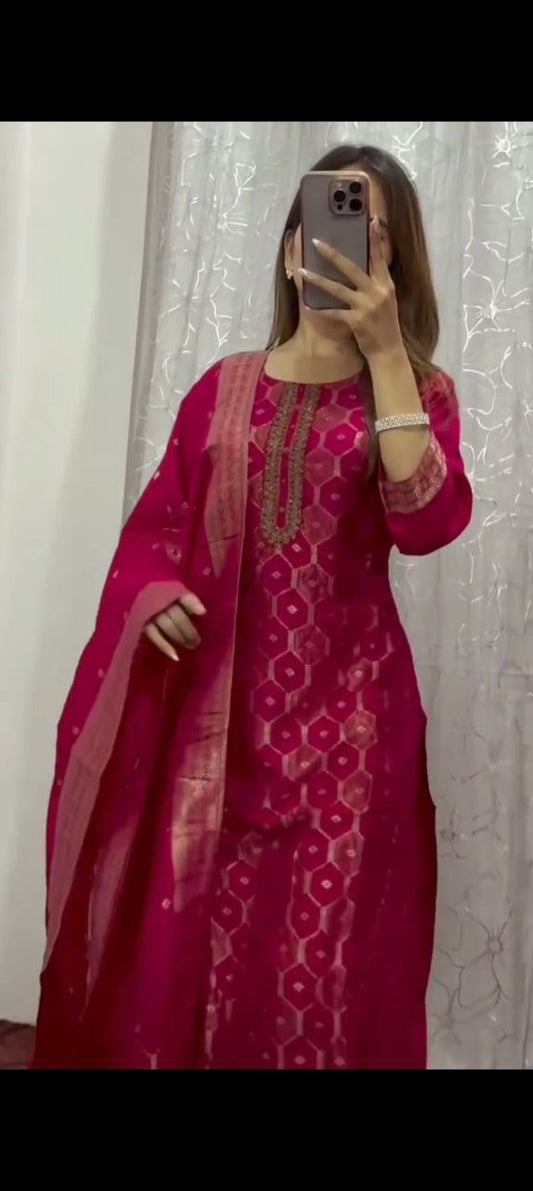 Beautiful Suit Sets in pure Banarasi Suit Set