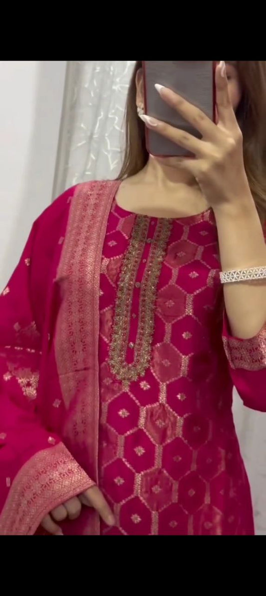 Beautiful Suit Sets in pure Banarasi Suit Set