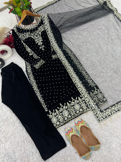 💥Launching New Party Wear Viscose Velvet Designer  Look Top-Dupatta and Fully Stiched Bottom With Heavy Embroidery Siquance Work