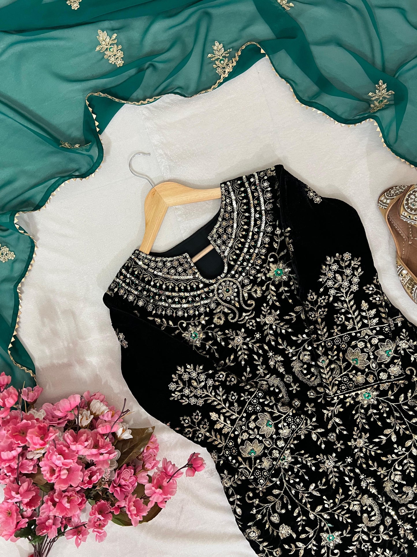 THE BEAUTY OF YOUR WARDROBE WITH THIS NEWLY LAUNCHED VELVET KURTI-PLAZZO SET