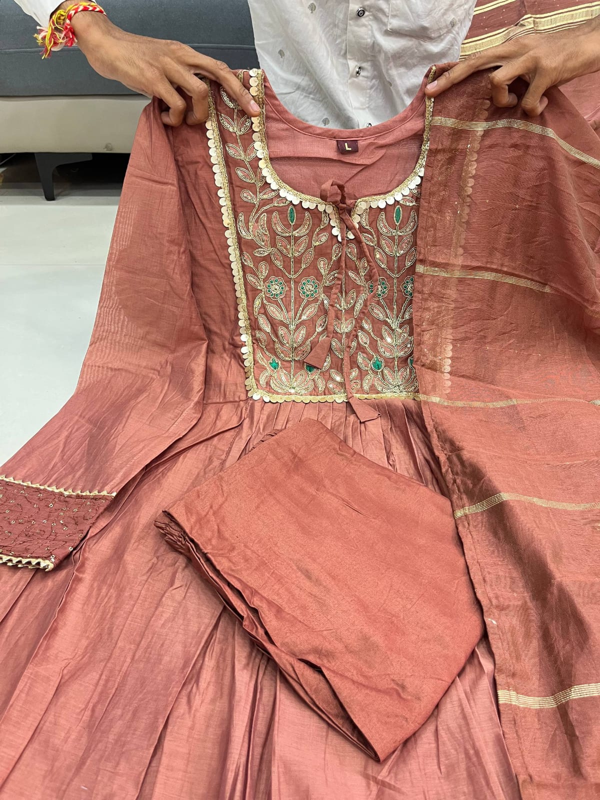 premium mul chanderi kurti pant dupatta set