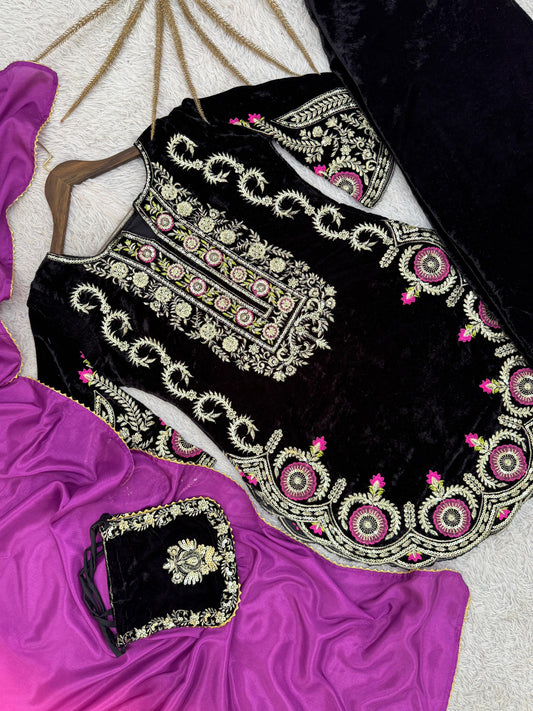 New Winter Collection In Viscous Velvet Top-Farshi Salwar And Dupatta Set Fully Stitched Ready To Wear 🔥