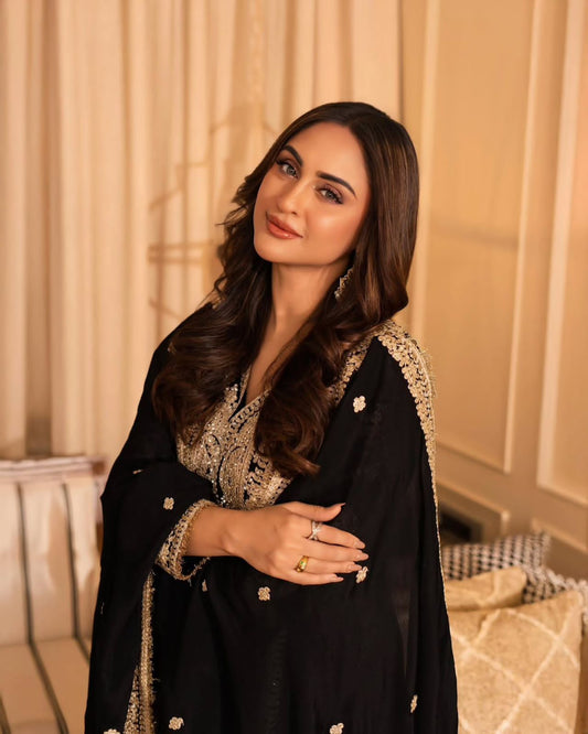 BEAUTIFUL KURTA SET IN GEORGETTE FABRIC WITH AMAZING SEQUINS & THREAD EMBROIDERY WORK