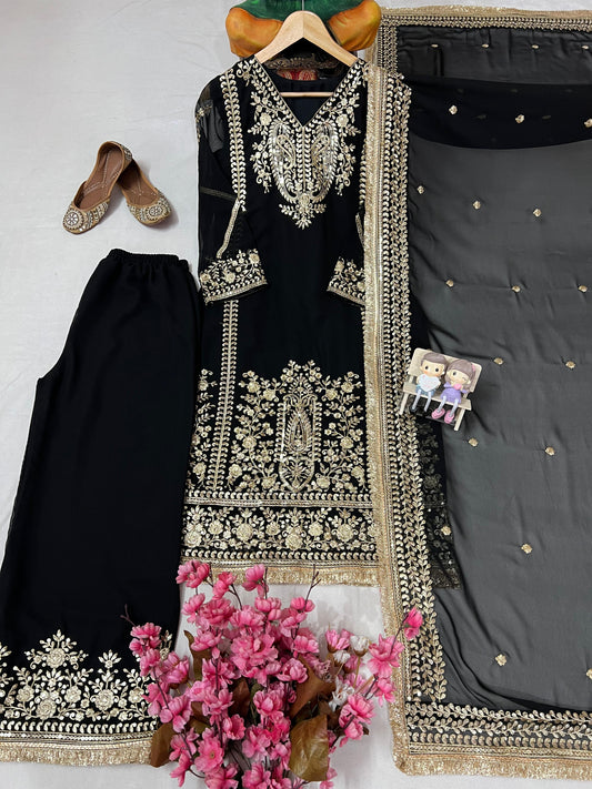 BEAUTIFUL KURTA SET IN GEORGETTE FABRIC WITH AMAZING SEQUINS & THREAD EMBROIDERY WORK