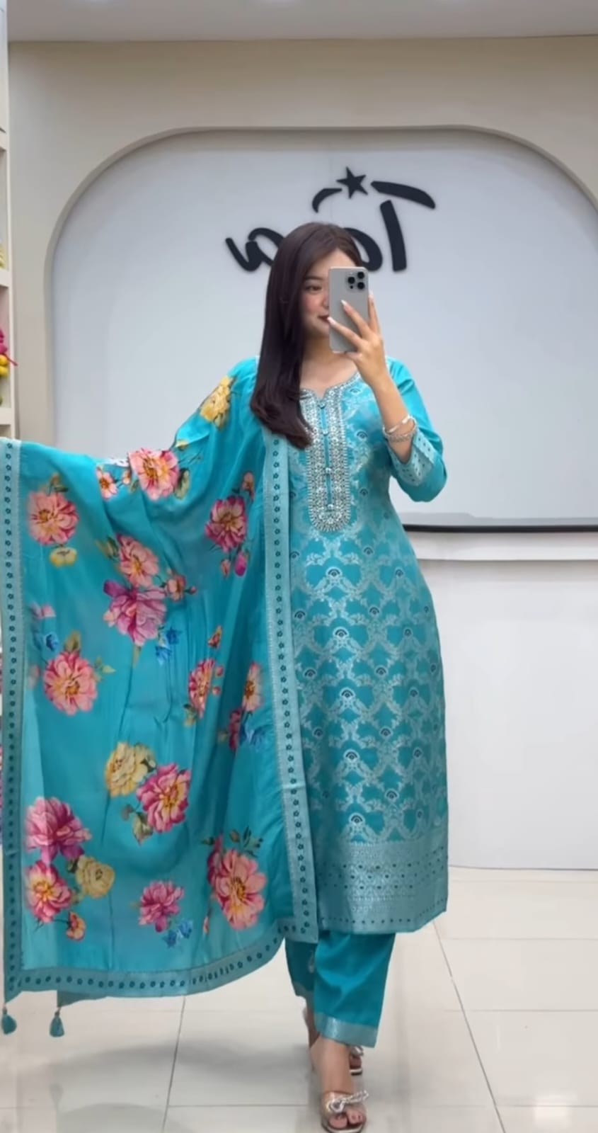 premium chanderi kurti pant dupatta set