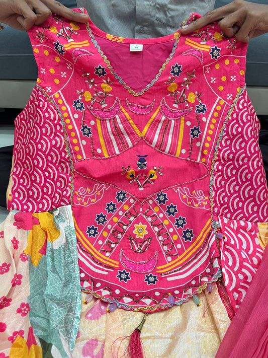 NEW ARRIVALS ✨✨ Premium Pure Chinon Suit  Set