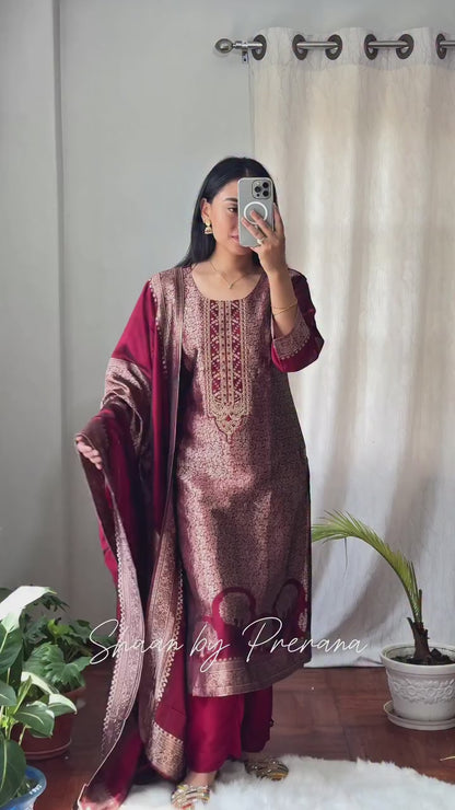 Beautiful Suit Sets in pure Banarasi Suit Set Top pent with duppta with jcard wiving